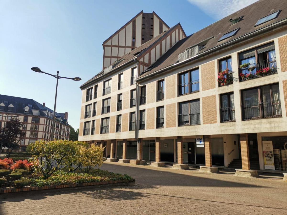 Le Mauroy - Appartement Troyes Centre Exterior photo